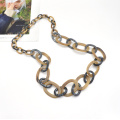 Stylish wooden texture chain neck jewelry for women fashion acrylic resin wood necklace